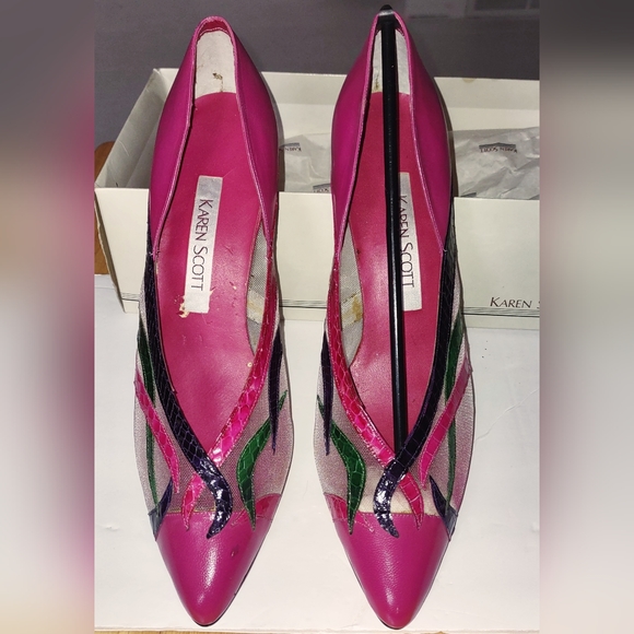 Vintage Karen Scott Fuchsia Heels - Picture 9 of 13
